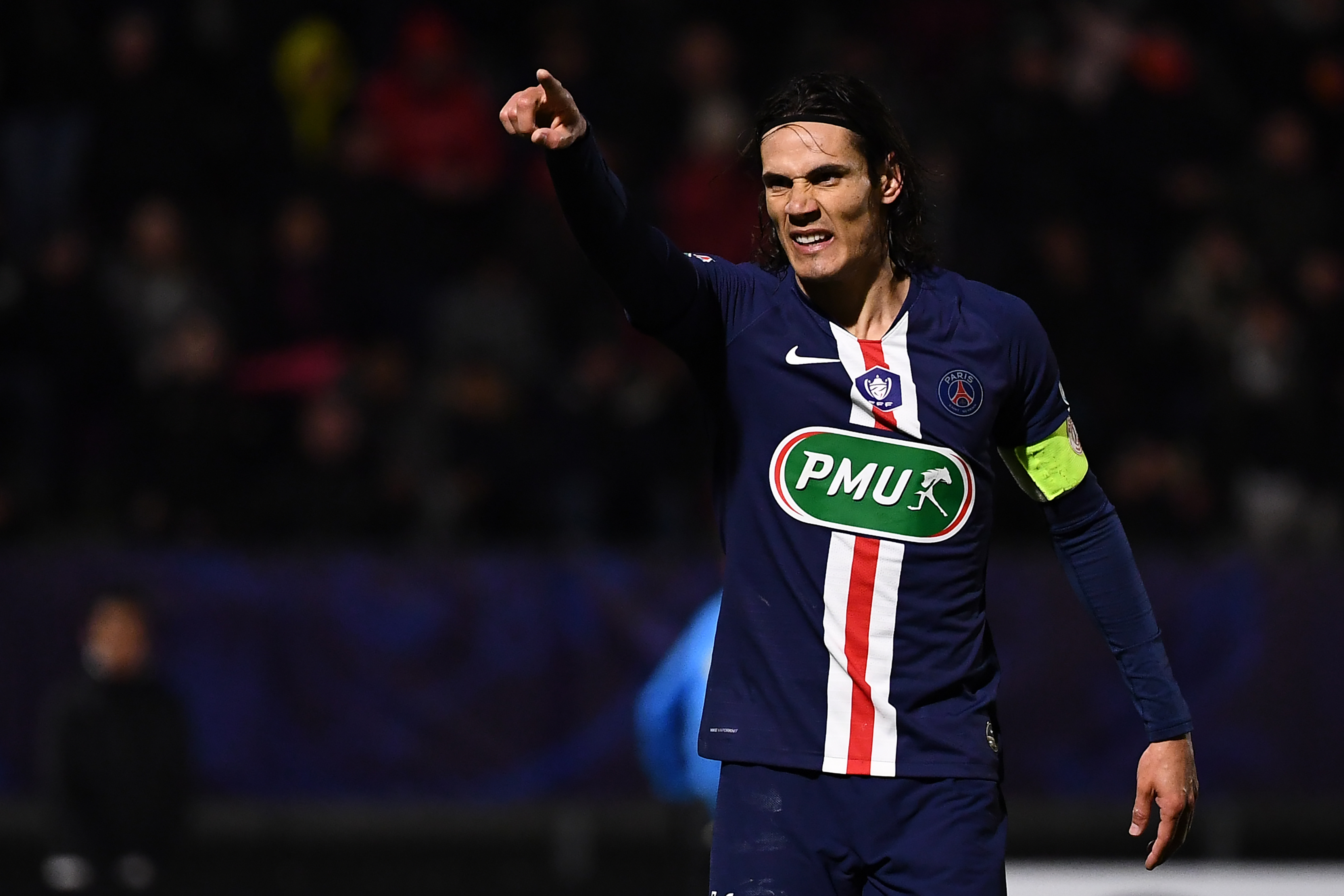 Cavani on his way to Old Trafford (Photo by Anne-Christine Poujoulat/AFP via Getty Images)