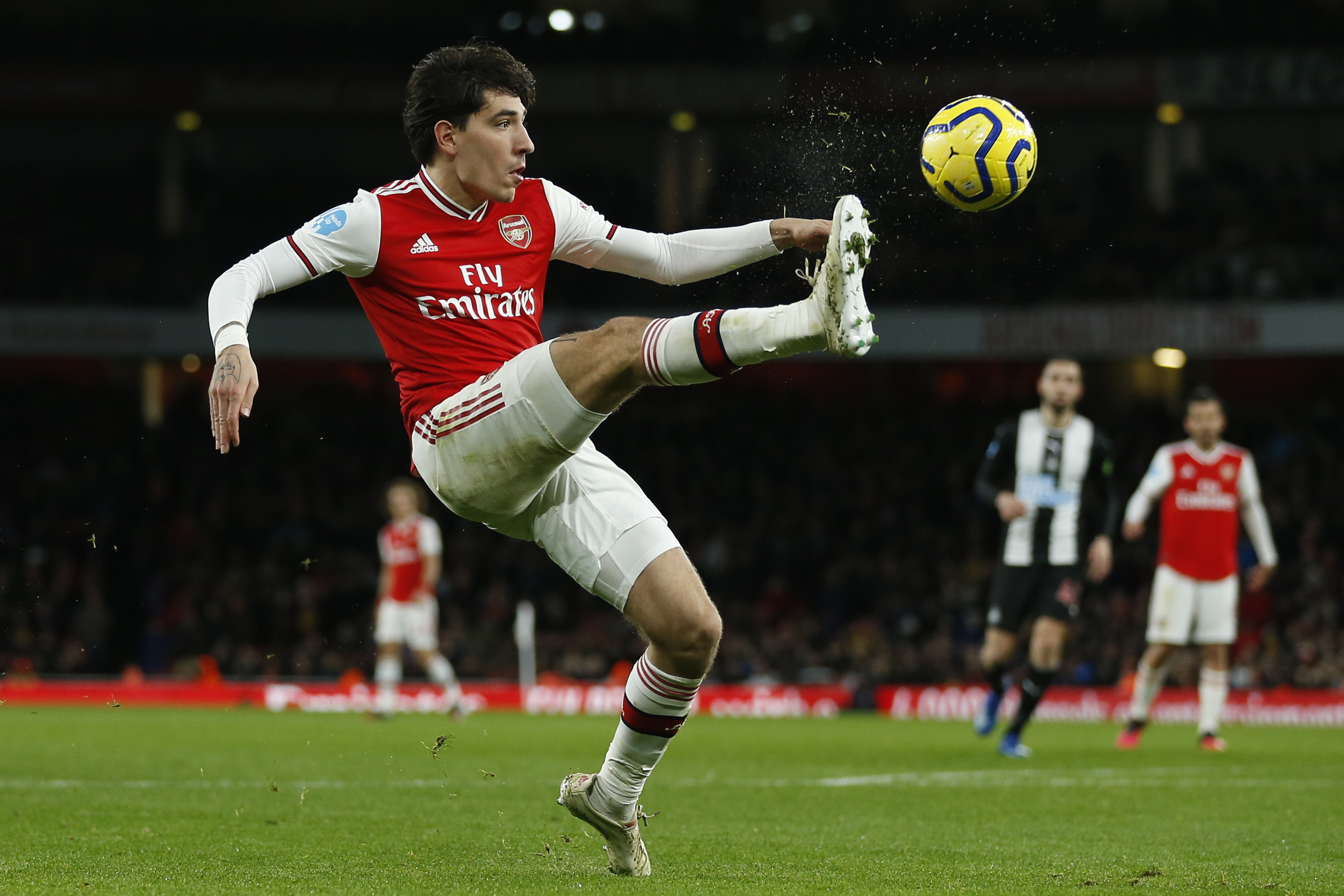 Bellerin to return to Barcelona? (Photo by Ian Kington/AFP via Getty Images)