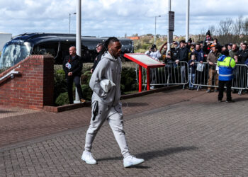 Premier League: Sunderland v Tottenham Hotspur Destiny Udogie of Tottenham Hotspur arrives during the Premier League match Sunderland vs Tottenham Hotspur at Stadium Of Light, Sunderland, United Kingdom on 12 April 2026 Photo by Alfie Cosgrove/News Images Sunderland Stadium Of Light Tyne and Wear United Kingdom Copyright: xAlfiexCosgrove/NewsxImagesx