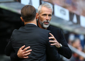 St James Park NEWCASTLE UPON TYNE, ENGLAND, SEPTEMBER 5: Newcastle United manager Matthias Jaissle L hugs AFC Bournemouth manager Marco Rose R prior to the Premier League 2026-27 match between Newcastle United and AFC Bournemouth at St James Park on September 5, 2026 in Newcastle Upon Tyne, England. Photo by Zach Forster/Sports Press Photo Zach Forster/Sports Press Photo / SPP PUBLICATIONxNOTxINxBRAxMEX Copyright: xZachxForster/SportsxPressxPhotox/xSPPx spp-en-ZaFoPrPh-spp26_zachf_0509_222
